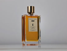 Load image into Gallery viewer, Rosendo Mateu No 7 Sample