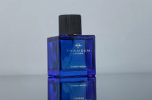 Load image into Gallery viewer, Thameen Amber Room Sample