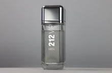 Load image into Gallery viewer, Carolina Herrera 212 VIP Sample