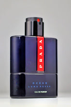 Load image into Gallery viewer, Prada Luna Rossa Ocean Eau de Parfum Sample