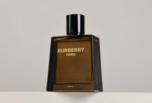 Load image into Gallery viewer, Burberry Hero Parfum Sample
