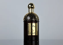 Load image into Gallery viewer, Guerlain Cuir Intense Sample

