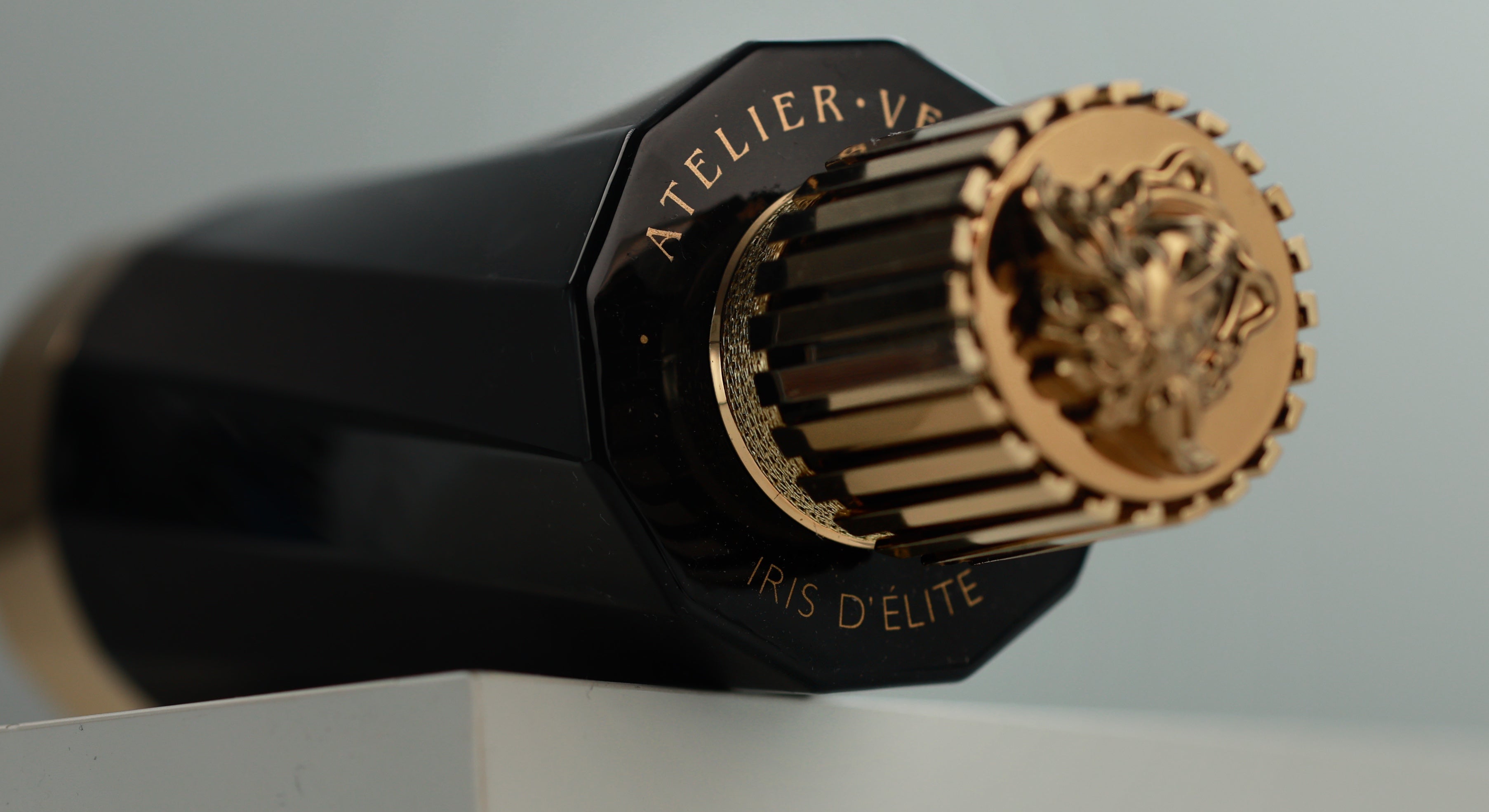 Versace Atelier Iris d'Elite Fragrance Sample Perfume Sample